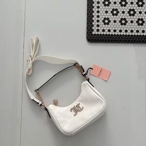 Elegant White Shoulder Bag